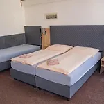 Zlata Labut 3* Králíky