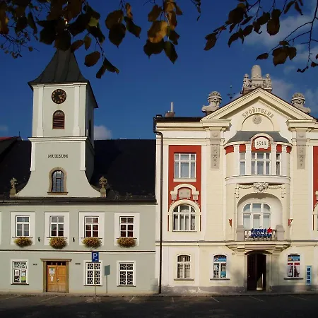 Hotel Zlatá Labuť Králíky