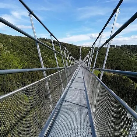 Zlatá Labuť 3*